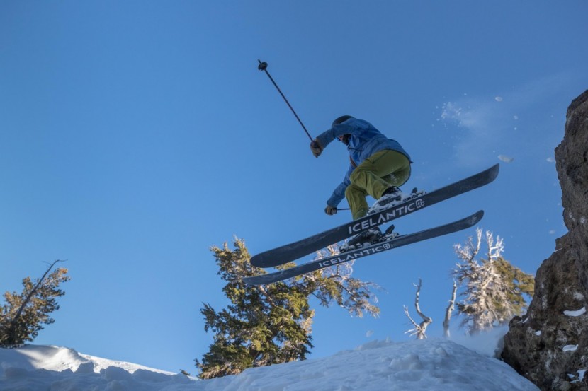 icelantic pioneer 96 - air time on the icelantics!