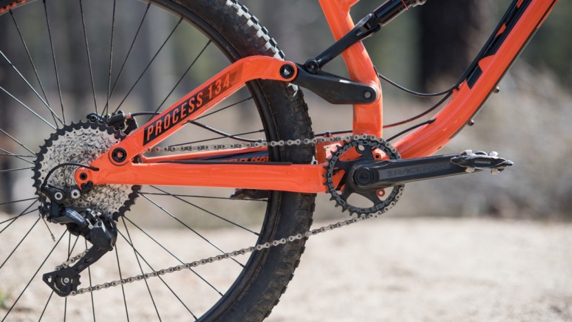 kona process 134 se 2018 - testers loved the stiff race face cranks, but weren&#039;t too impressed...