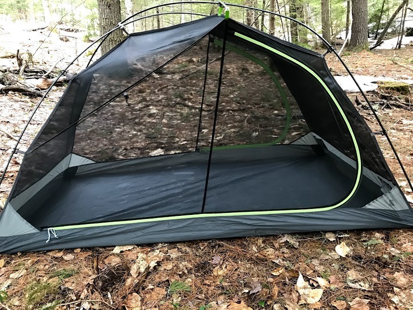 kelty trailogic tn2 - the extra-wide side door. the regularly-sized side door is visible...