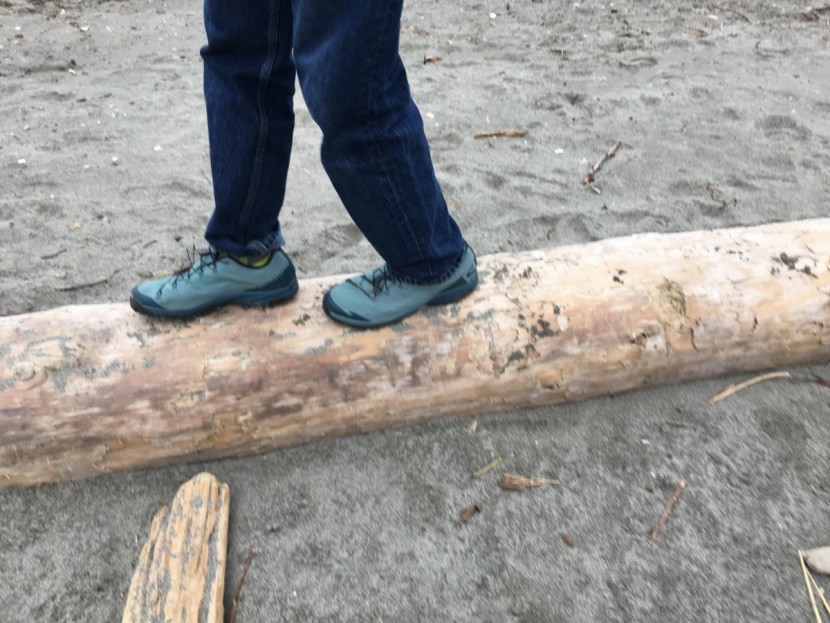 Salomon OUTpath GTX Review | Tested & Rated Salomon OUTpath GTX Review | Tested & Rated