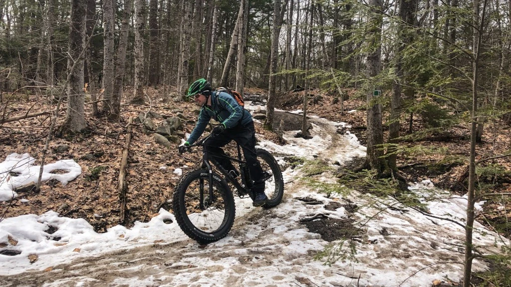 trek farley 5 2018 fat bike review - the farley is our top pick for its fast-rolling attitude.