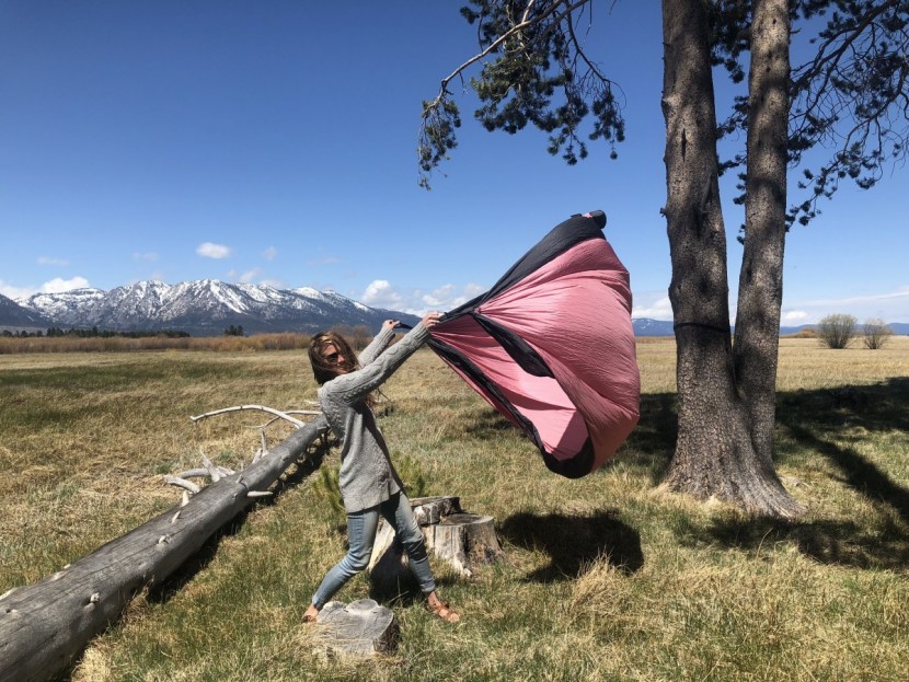 bear butt double - setting up a parachute hammock on a windy day is always an adventure...