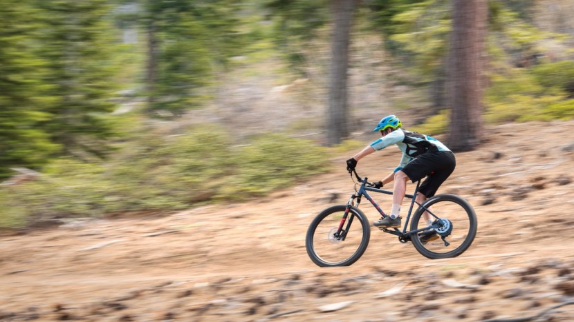 marin pine mountain 1 2018 - the pine mountain is a solid choice for those long days on the bike.