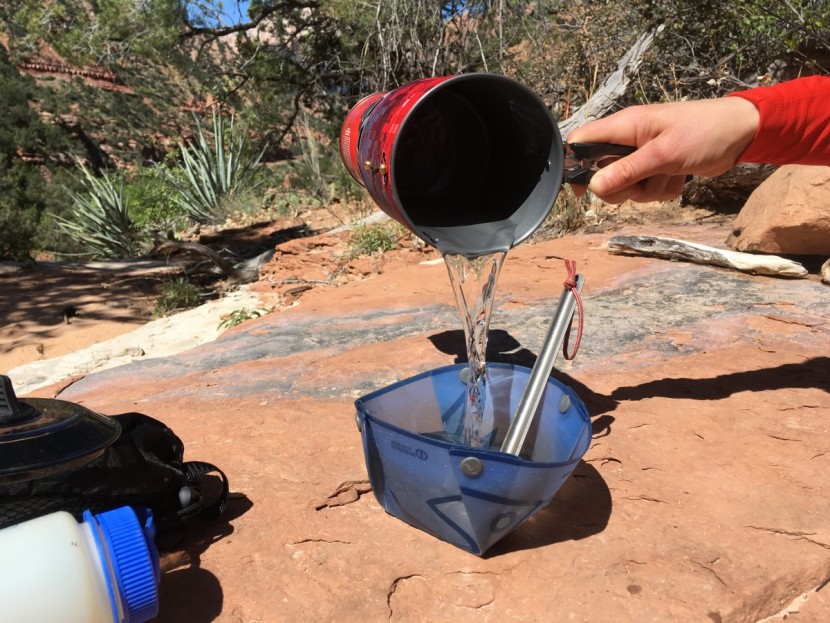 camp chef stryker multi-fuel - the large and sturdy handle made pouring easy, even with a fairly...