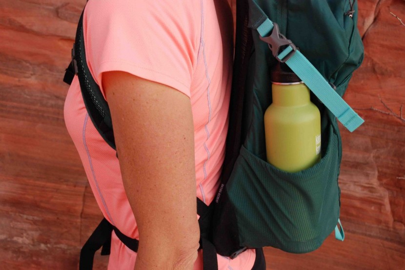 the side pockets are wide and can fit larger bottles than this one...