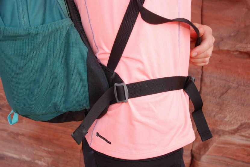 this one-inch webbing hip belt isn't going to do much, nor is it...