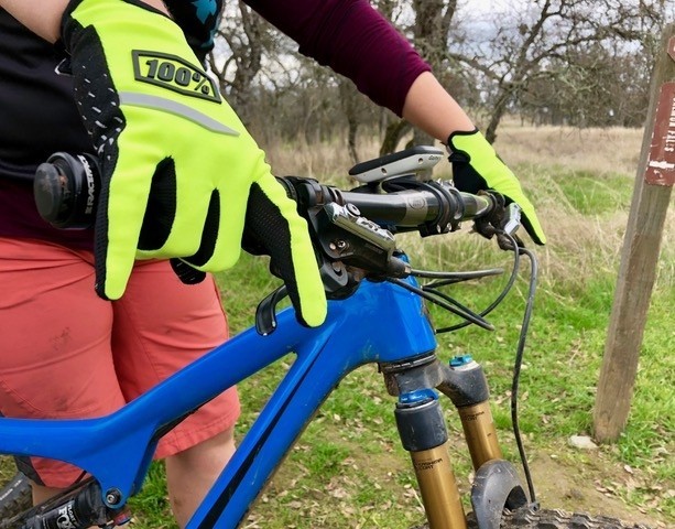 mountain bike gloves - the ridecamp offers a superior fit.