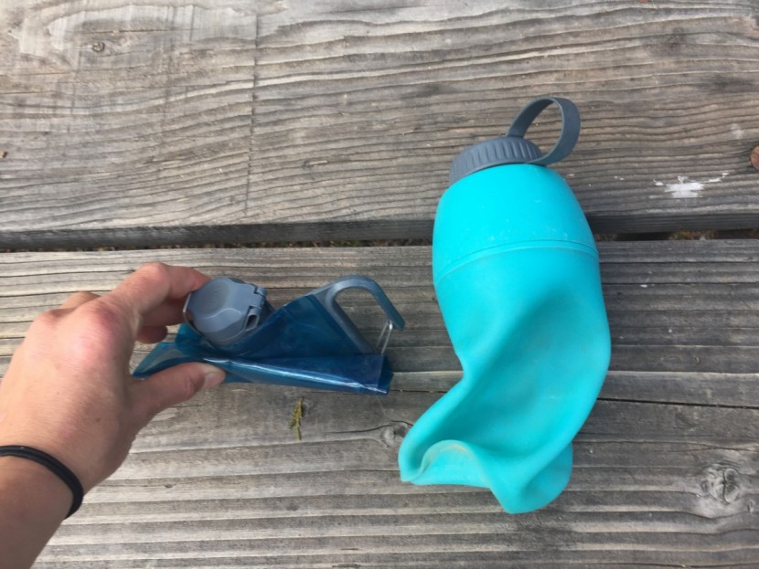 platypus duolock softbottle - here, the compact size of the duolock is shown on the left, while...