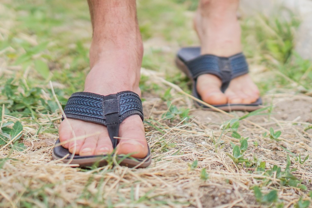 Chaco marshall flip flops online