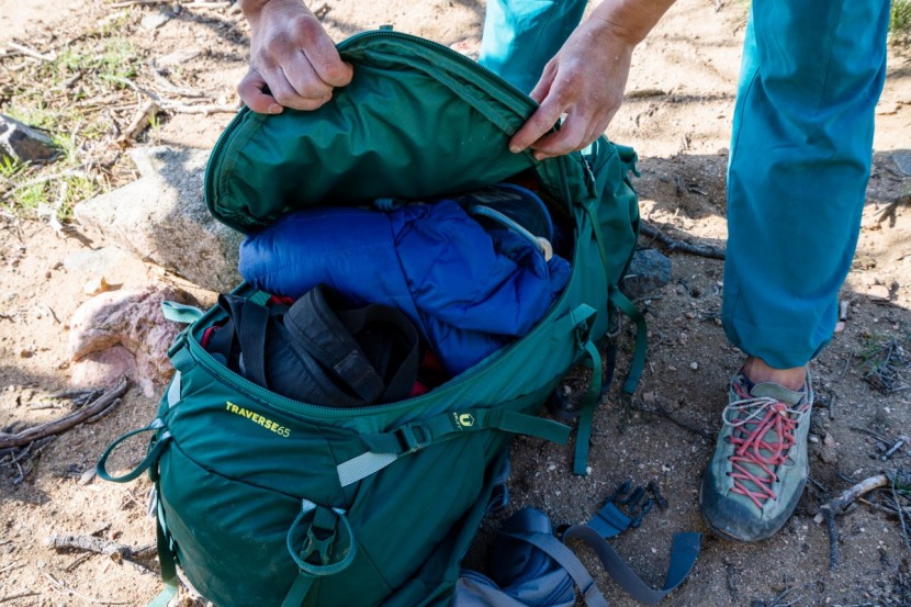 rei co-op traverse 65 - the j-zip is a great way to access the inside of the traverse 65.