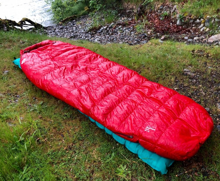 mountain hardwear phantom spark 28 - while tight, even our broad shoulder testers didn't feel like it was...