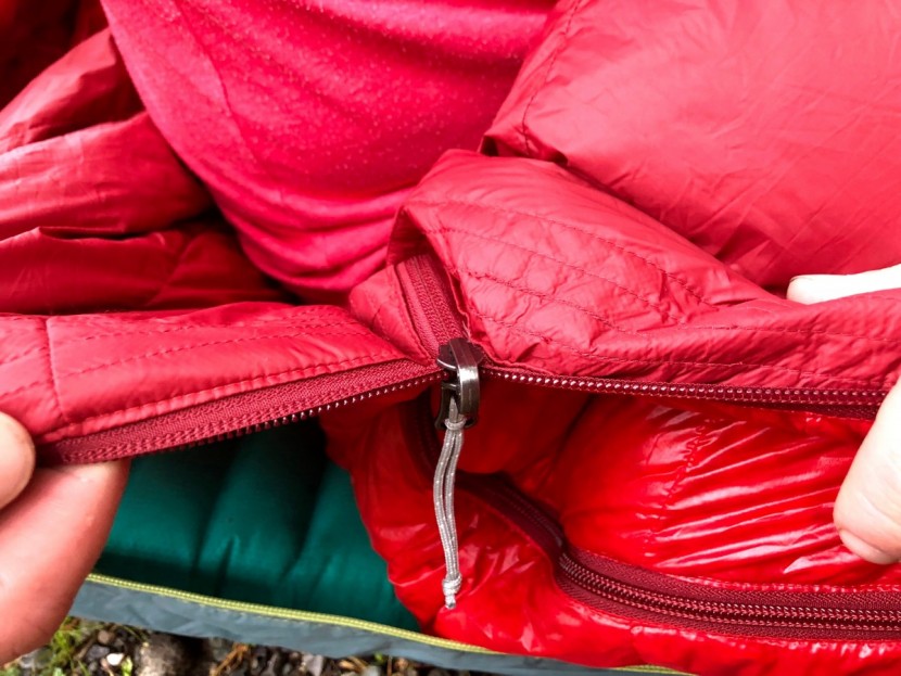 mountain hardwear phantom spark 28 - this model did have some reinforcements around its zipper, which...