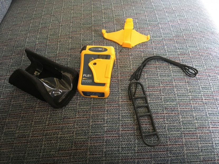 ocean signal rescueme plb1 - the various extra parts that come with the plb1 are for carrying and...