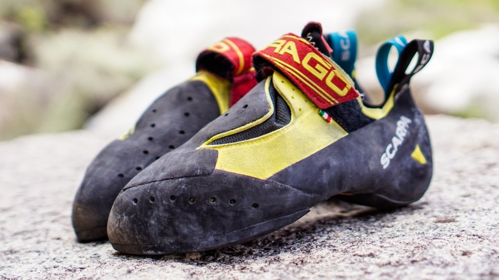 Scarpa Drago Review (These shoes are almost completely wrapped in sticky rubber, perfect for toe hooking.)