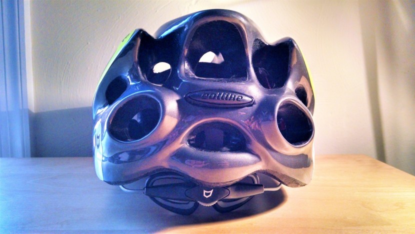 catlike kompact'o urban - the rear adjustment allows movement of the two supports on either...