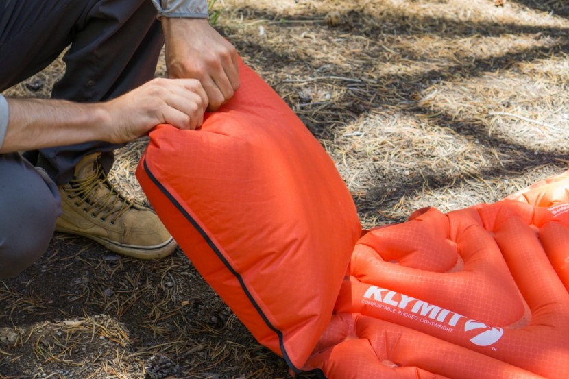 klymit insulated double v - this mat uses its own stuff sack as an inflation pump. klymit...