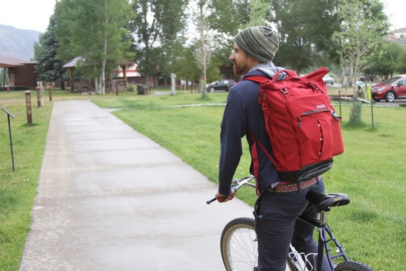 thule paramount 24l - this pack provides an outdoorsy-style that is suitable for work at...