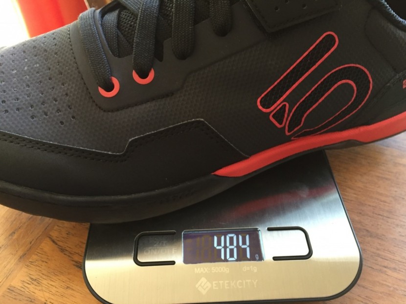 five ten kestrel lace - at 484g, the kestrel lace isn&#039;t exactly lightweight.