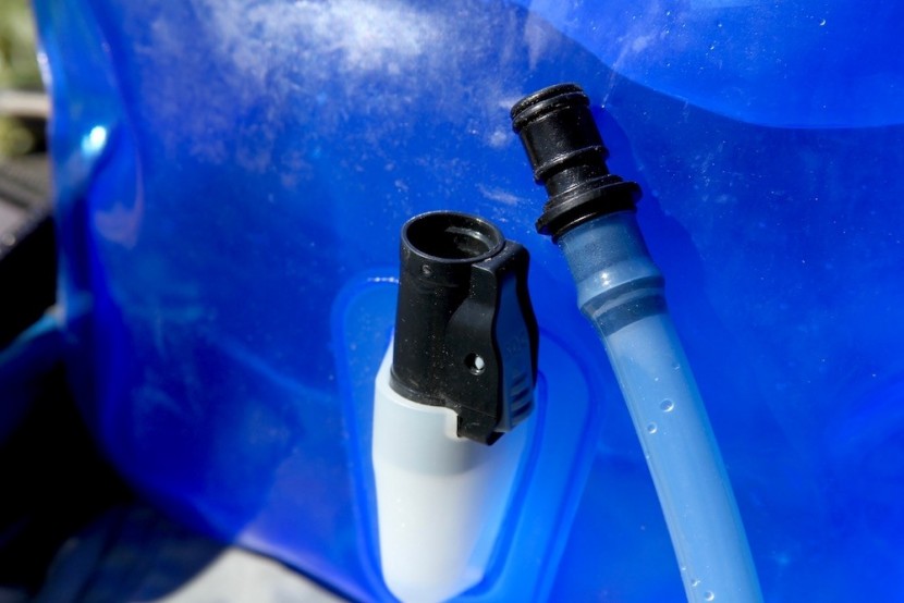 deuter streamer 2.0 - we love the easy clip system. to clean, simply rinse it out, let it...