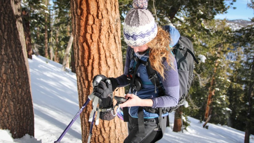 garmin oregon 700 - we&#039;ve yet to have trouble getting reception in the field.