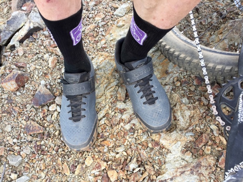 giro chamber ii - the simple lace up and velcro strap closure of the chamber ii.