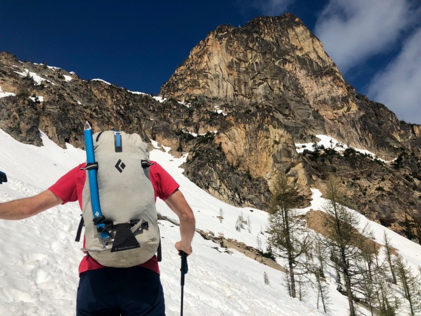 black diamond swift - the swift (17 oz) is the heaviest axe we tested that doesn't feature...