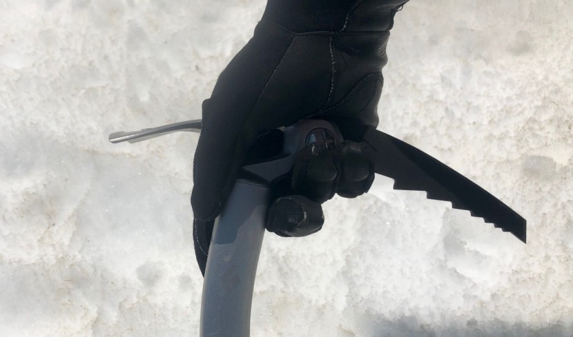 black diamond venom - the venom was comfortable to carry in self-arrest/pick-backward...