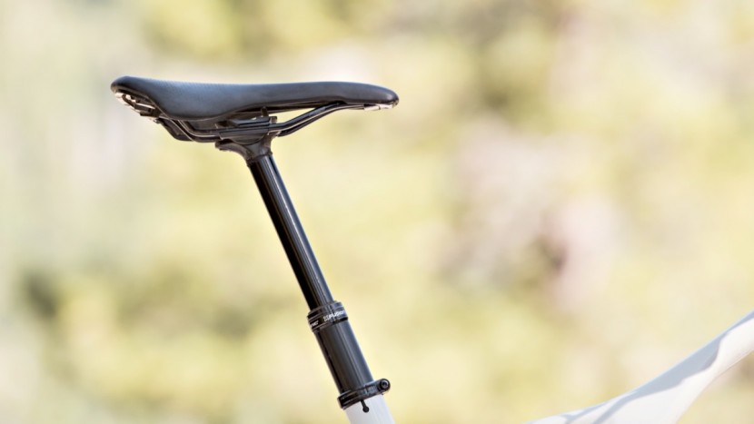 the 150mm x-fusion dropper post was flawless.