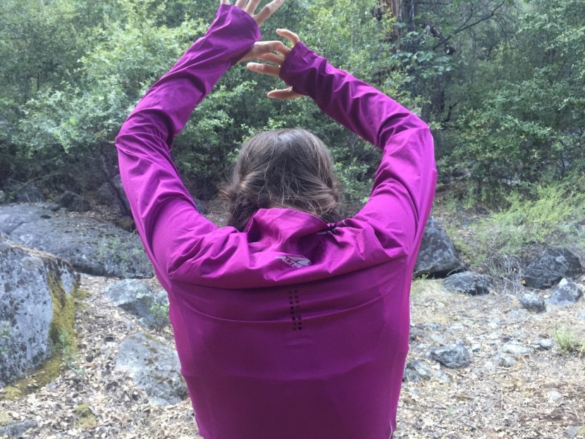 altra performance half-zip for women - modeling the tight, stiff fit of the performance&#039;s shoulders and back.