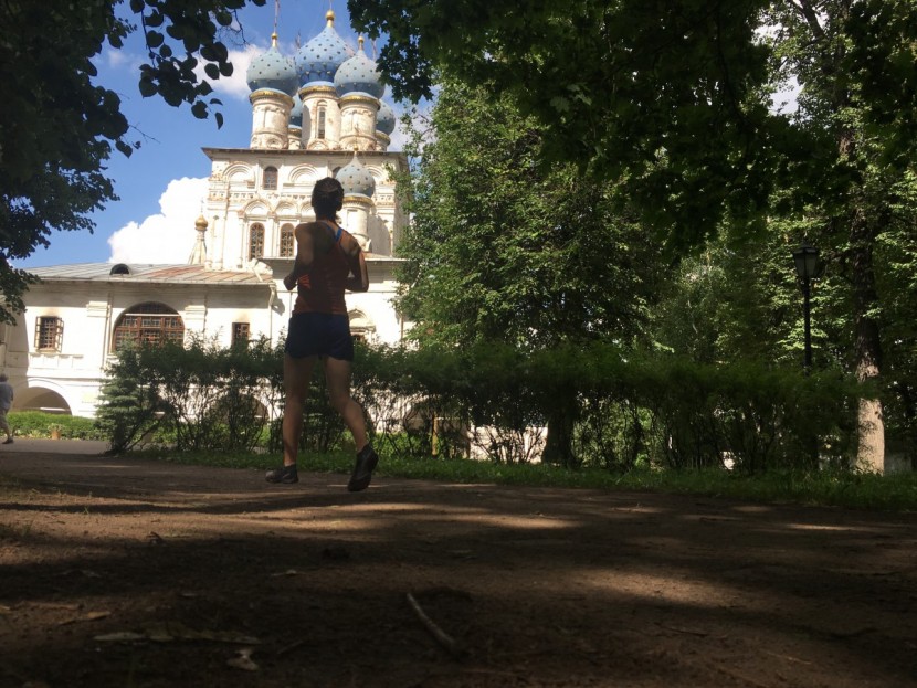 merrell trail glove 4 knit - enjoying the views as we cruised from trail to cobblestone street on...