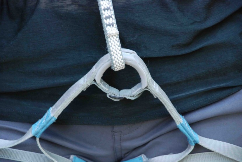 mammut zephir - the protector on the bottom tie-in point is made of plastic and is...