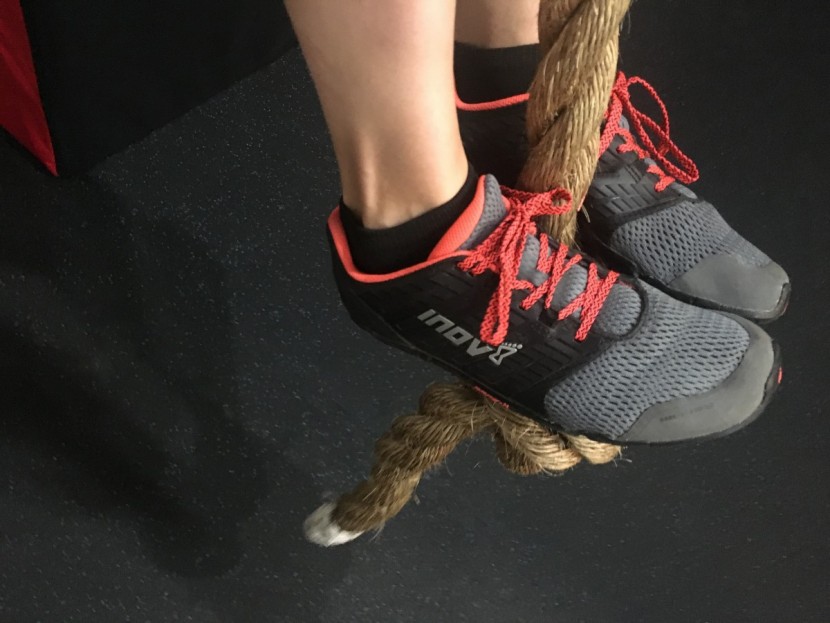 Amazon.com | Inov-8 Bare-XF 210 V2 Grey/Black 5.5 Standard