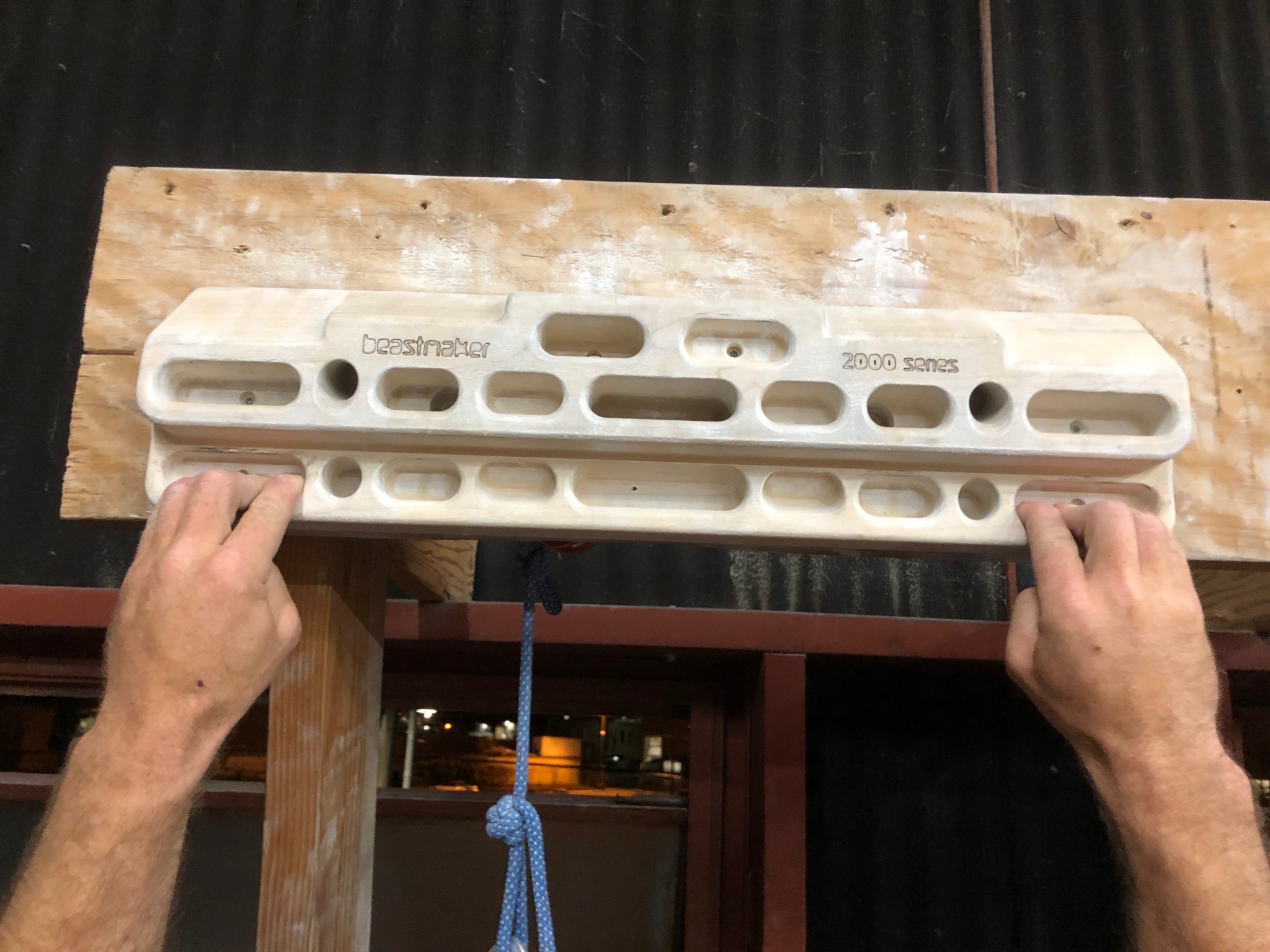 Planche D'entraînement Beastmaker 2000 - Pour Grimpeurs Avancés, En Bois, Barres étroites Et Prises Inclinées