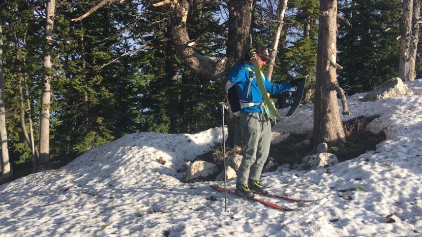 plum race 150 - little skis, little bindings. on a fast and light spring mission on...