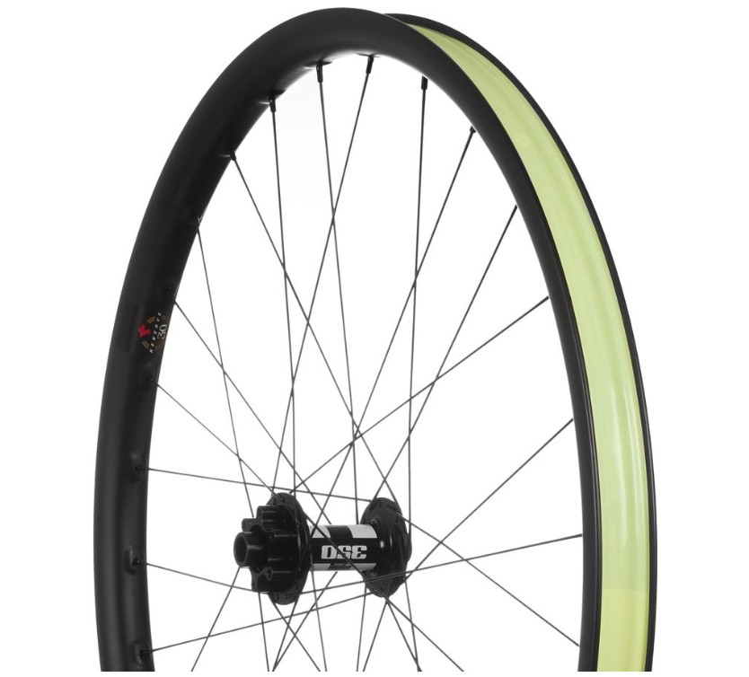 santa cruz reserve 30 carbon wheelset mountain bike wheel review
