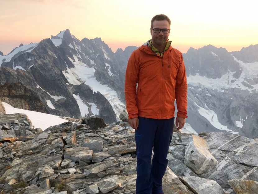 outdoor research interstellar - the interstellar is an excellent, across the board performer. simply...