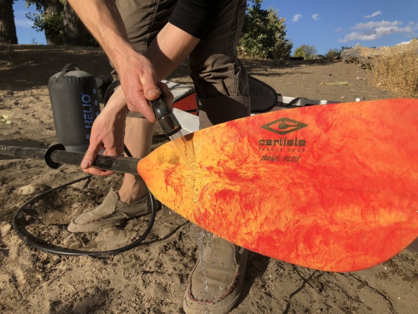 camping shower - keep your gear and your car clean with the right camping shower.