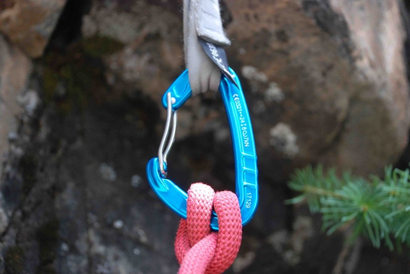 trango phase carabiner - the deeper basket held a clove hitch and could still open...