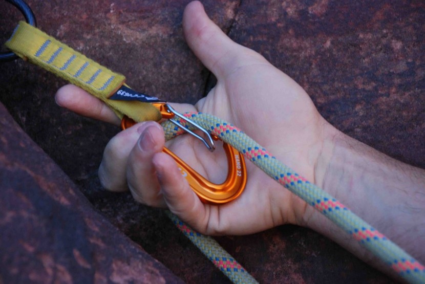 CAMP Nano 22 Carabiner Review | Tested & Rated