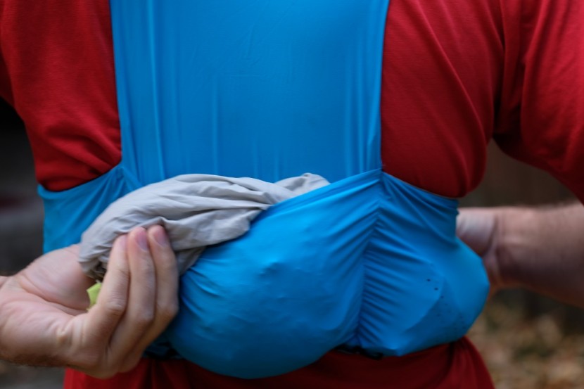 salomon s/lab sense ultra 5 set - easy access to your jacket or extra food is a nice touch. virtually...