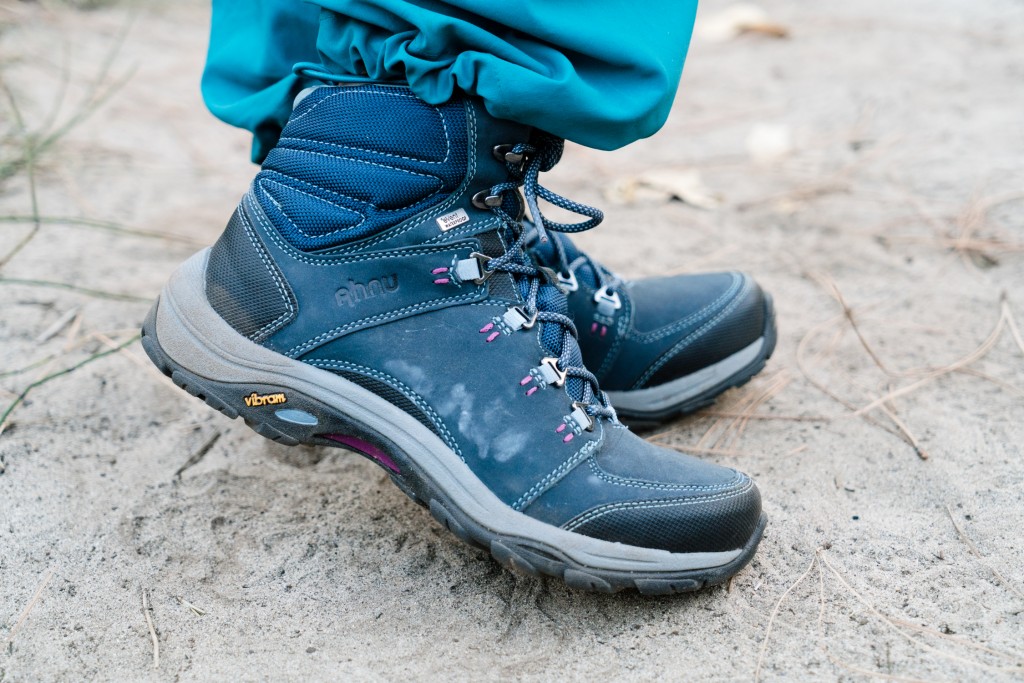 Ahnu Montara II Waterproof Hiking Shoes Womens Size 6.5 EUR 37.5 Brown  Leather