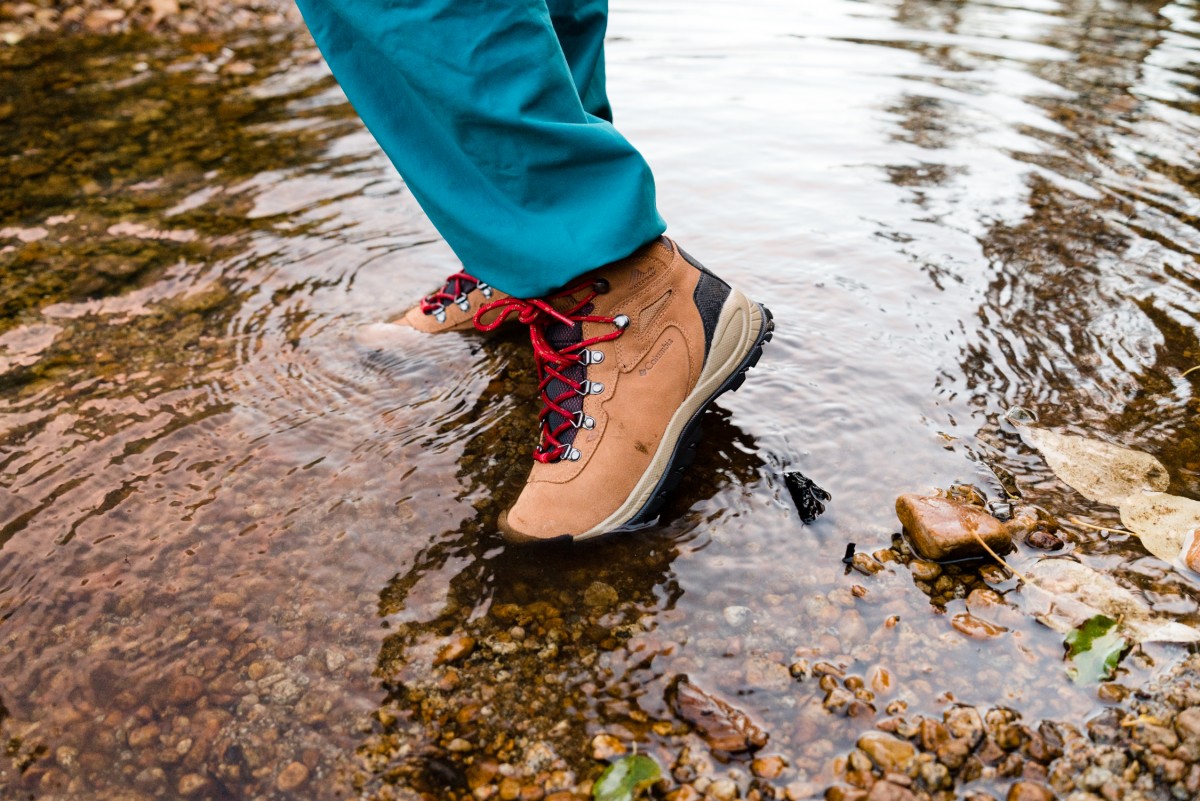 Columbia Newton Ridge Plus Waterproof Amped - Women's Review (We were pleased by how quickly water beaded off of the leather uppers of this pair of Columbia boots.)
