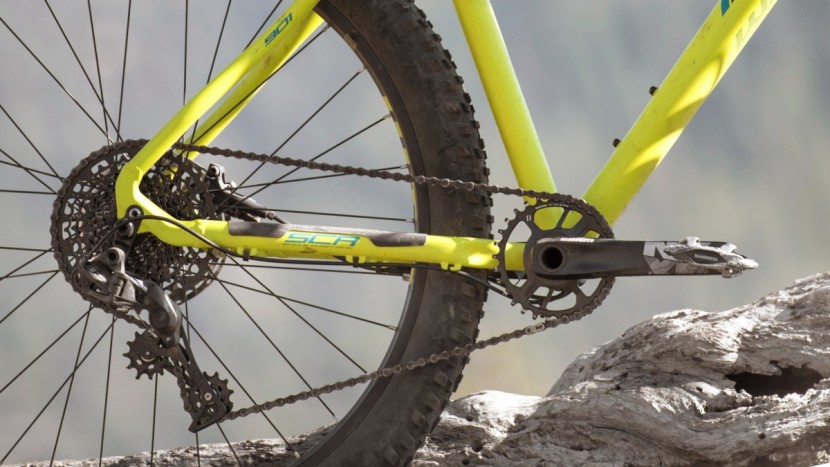 whyte 901 2018 - the sram nx 11-speed drivetrain is reliable even if its not flashy.