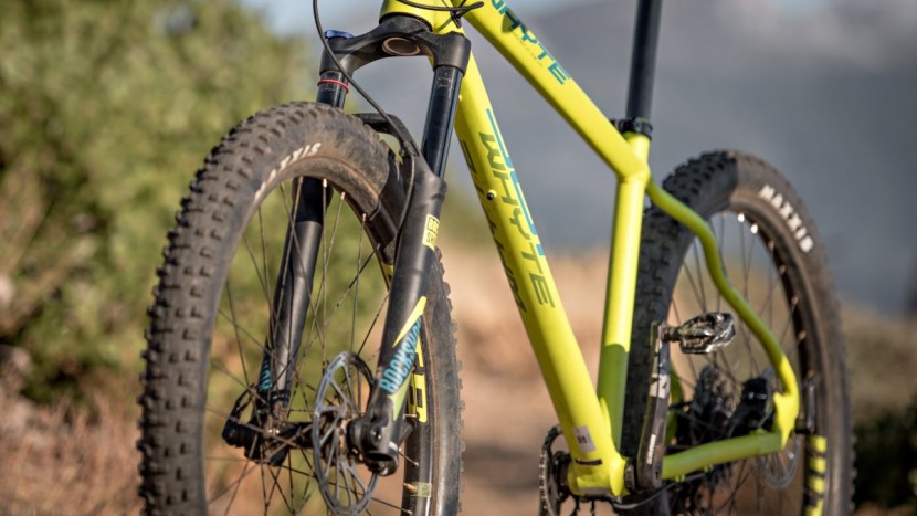 whyte 901 2018 - the rockshox recon rl gold was solid and predictable.