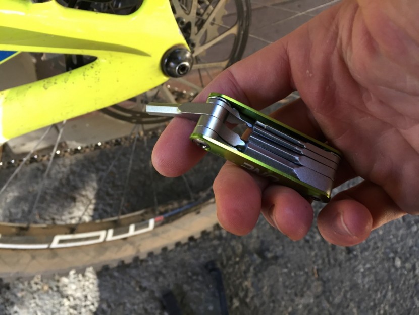 oneup components edc - due to the compact nature of the design, the tools are small.