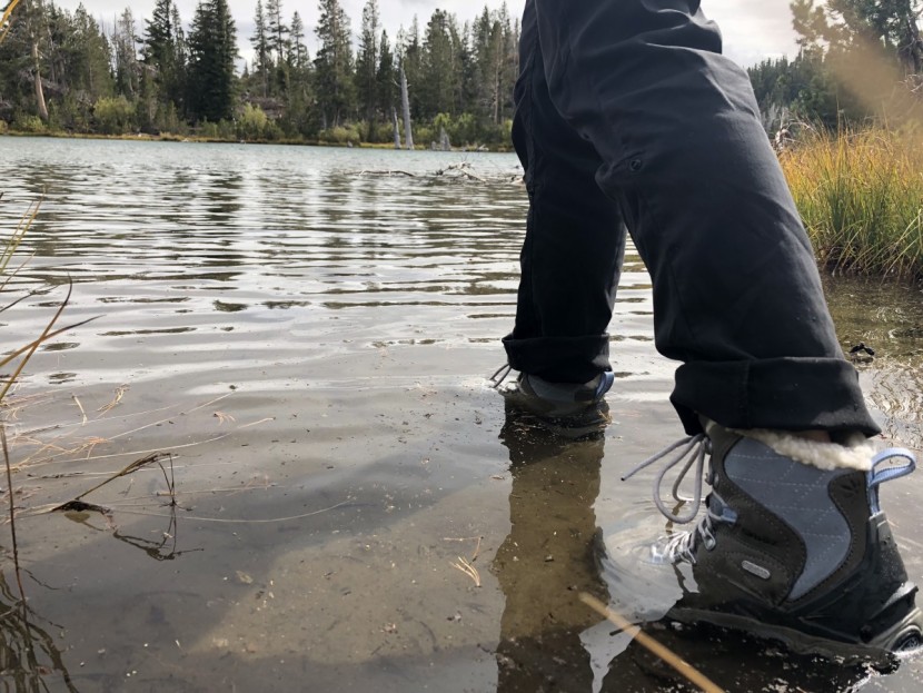 oboz bridger 7" insulated waterproof - while we found the oboz to be 100% waterproof, the relatively short...