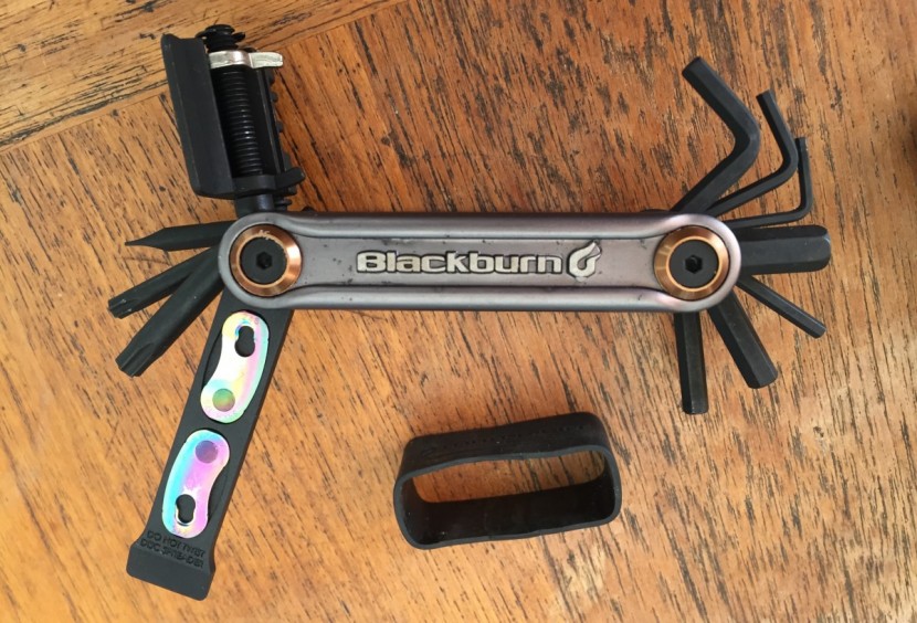 blackburn tradesman - blackburn has packed 18 functions into their tradesman multi-tool.