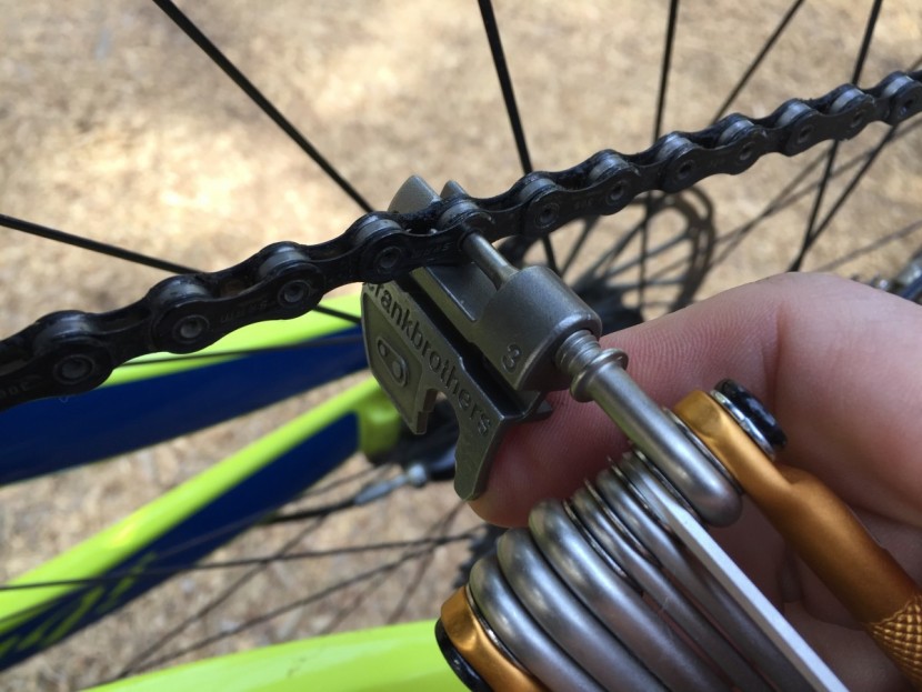 crankbrothers m19 - the m19 is simple to use, plus it has one of the best chain tools in...