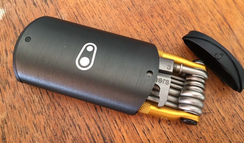 crankbrothers m19 - we preferred to use it without the case, but it&#039;s a nice feature to...
