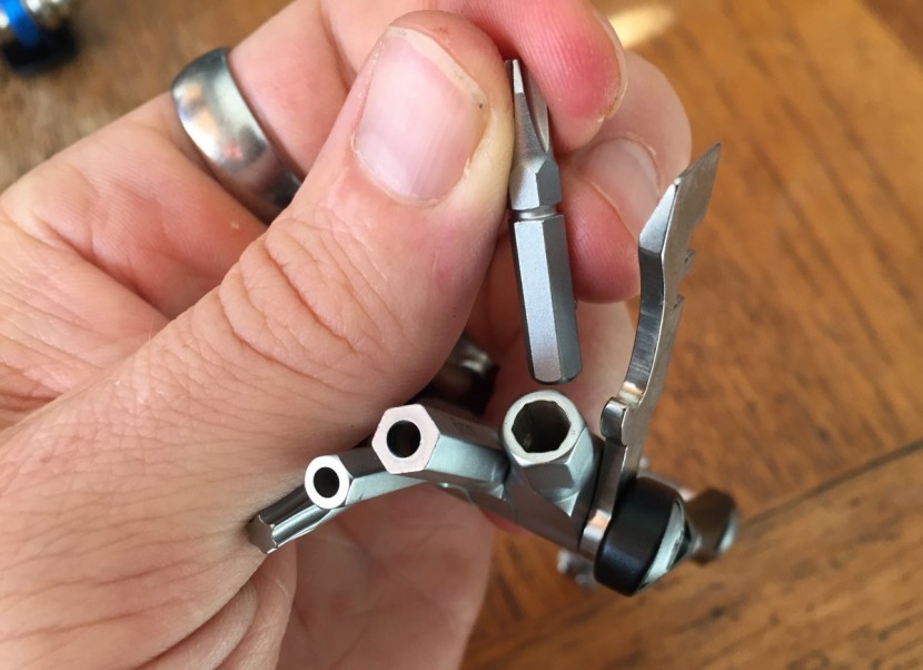 specialized emt pro mtb - it has a durable all metal construction, with anti-corrosion bits...